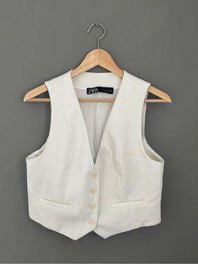 ZARA White Tailored V-Neck Vest | Size M